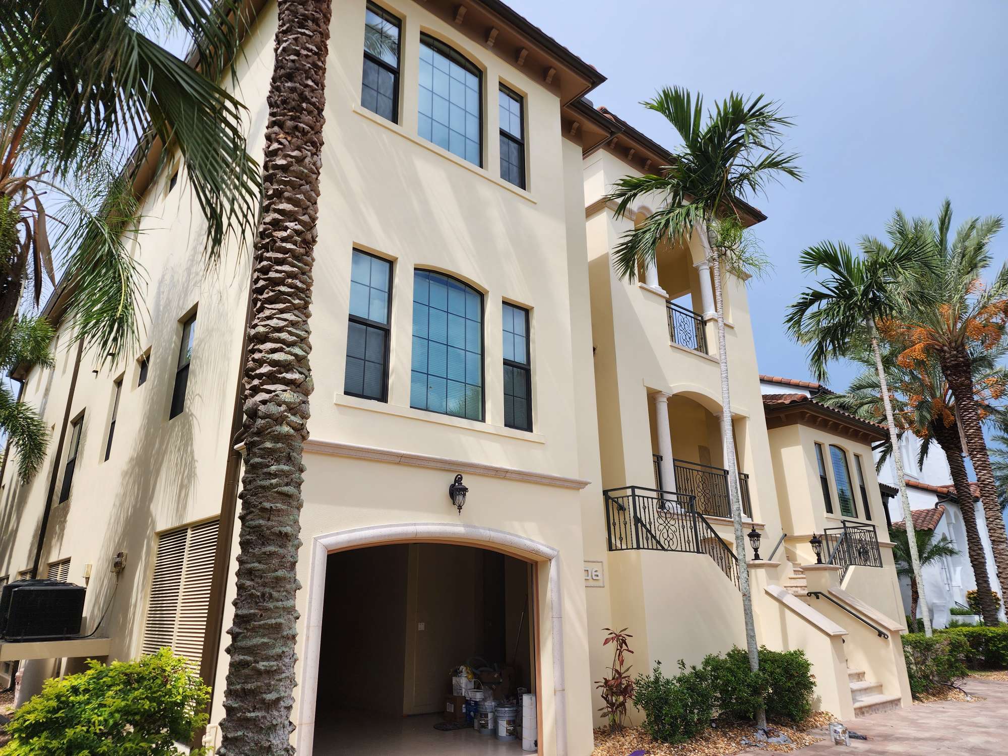 Exterior house painting project in Sarasota